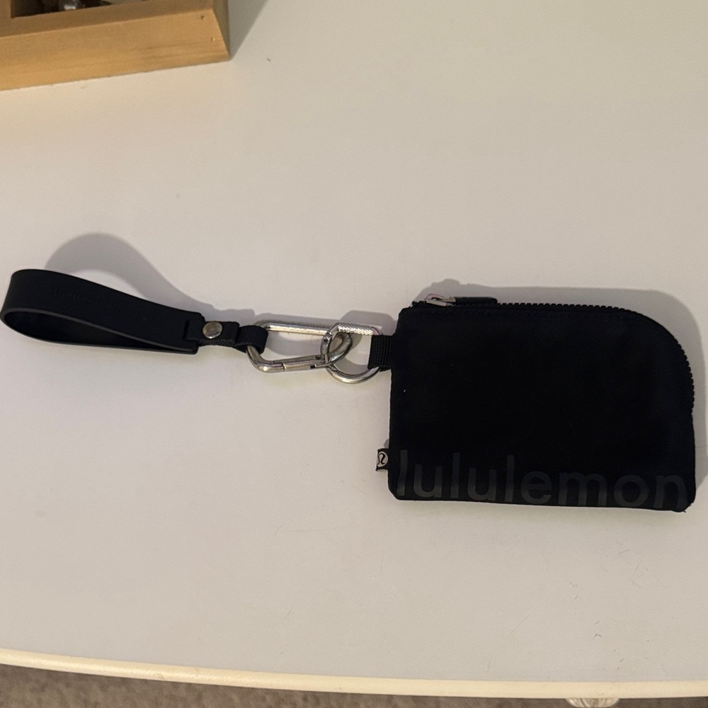 lululemon athletica Black Key & Card Holder